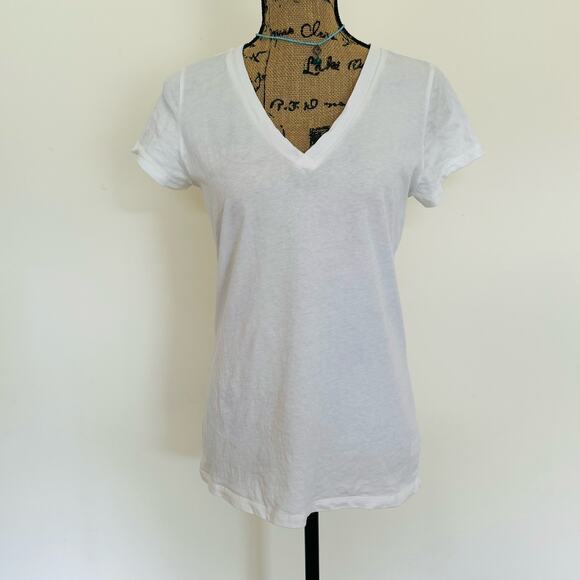 GAP The Essential V Neck Pima Cotton Optic White Versatile Tee Shirt Size Small - Picture 1 of 5